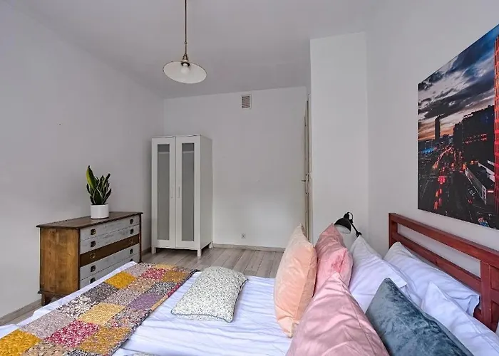Urbannest I Kotwicznikow 21