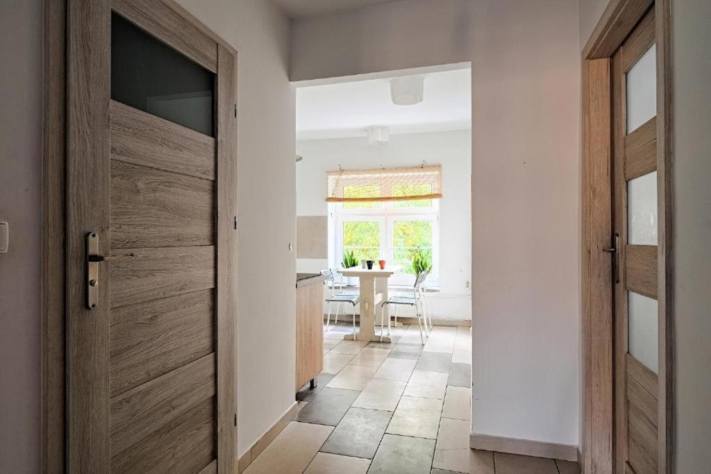 Apartment Urbannest I Kotwicznikow 21 *